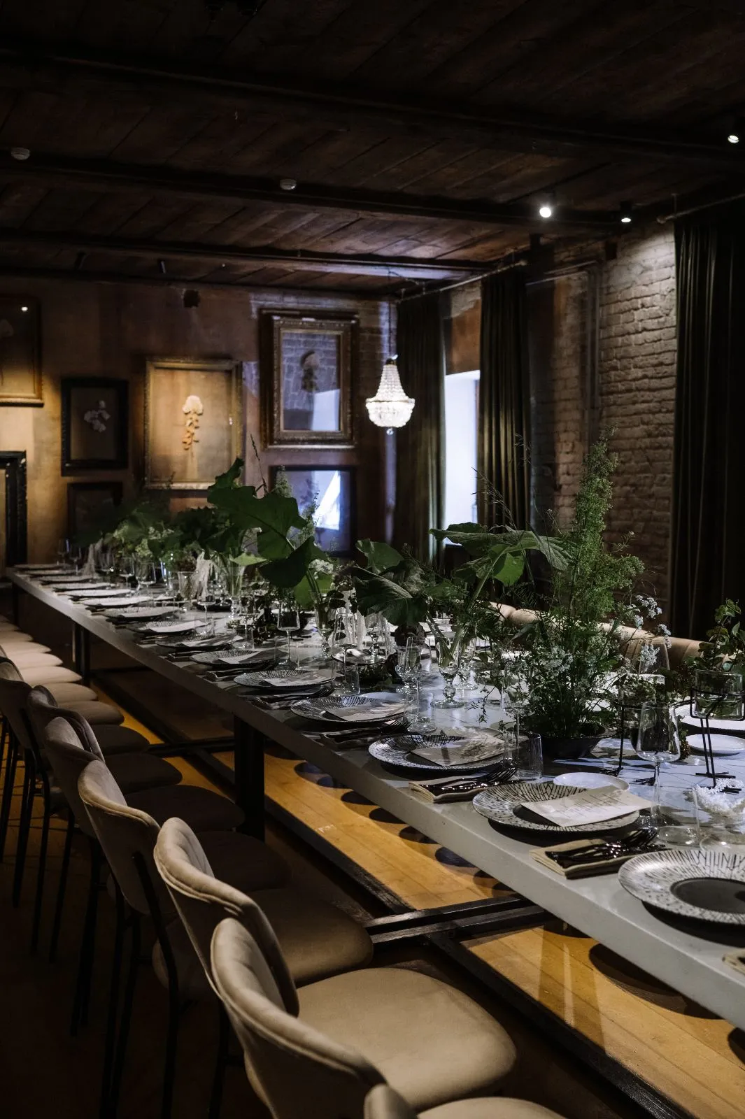 Food Atelier — сервировка стола